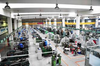 大型生產(chǎn)廠(chǎng) 大型生產(chǎn)廠(chǎng)